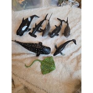 Realistic Toy Model Rubber Replica Ocean Sharks Whales Skate Lot Of 8